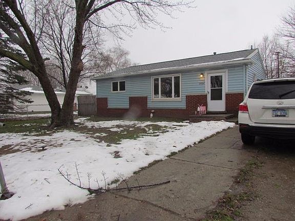 2nd image of 1936 Outer Lane Dr