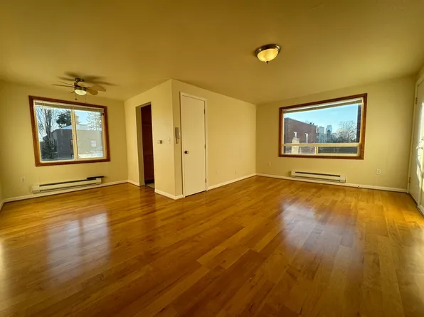 17th & Union Court, 1703 E Union St #1709-301, Seattle, WA 98122