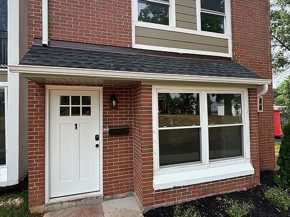 2nd image of 644 Kline Ave #1