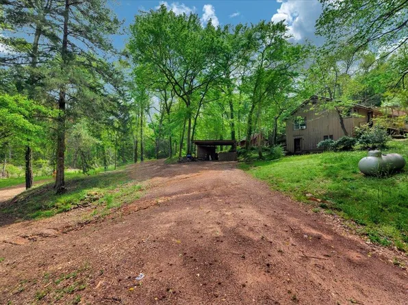 15972 State Highway 21 E, Grapeland, TX 75844