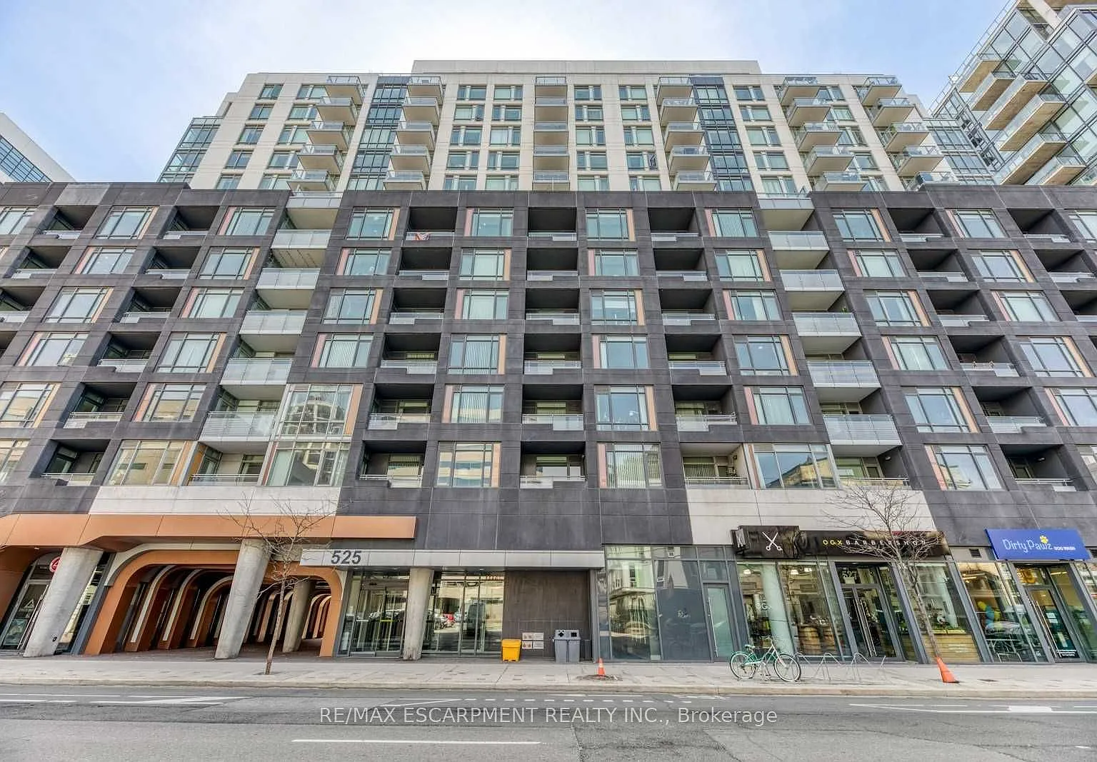 2 bed, $2,900 — Photo 1