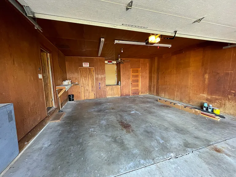 1004 Cottonwood St — Photo 17