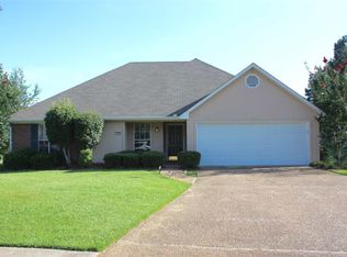 208 Afton Dr, Brandon, MS 39042