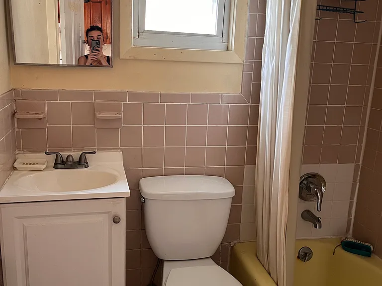 503 Washington St #1 — Photo 3