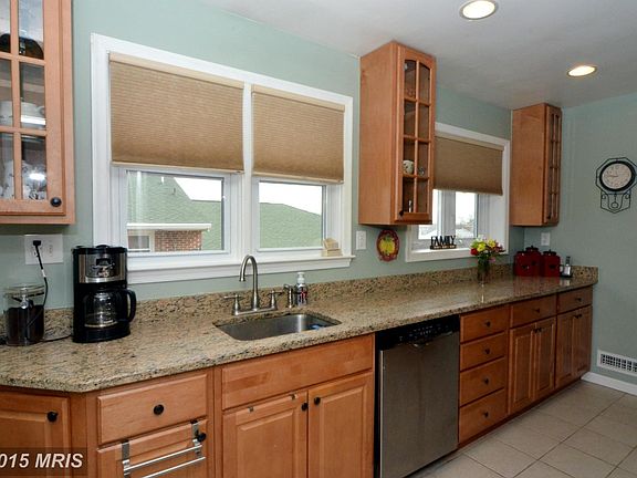 2nd image of 314 Glenrae Dr