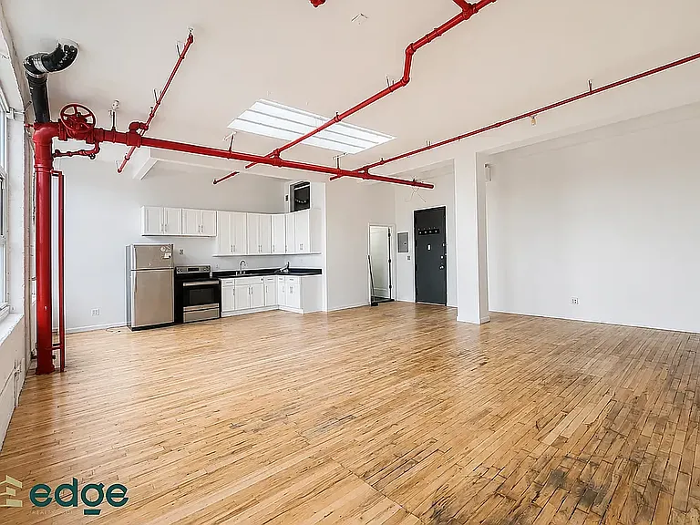 385 Troutman St #311 — Photo 2