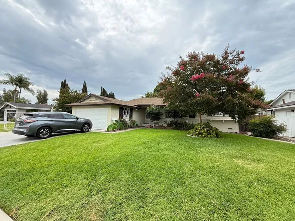 Student Housing Near CSUF | Private & Shared Rooms Available, 2300 Virginia Rd #4, Fullerton, CA 92831
