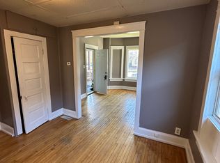 6341 24th Ave APT 1, Kenosha, WI 53143