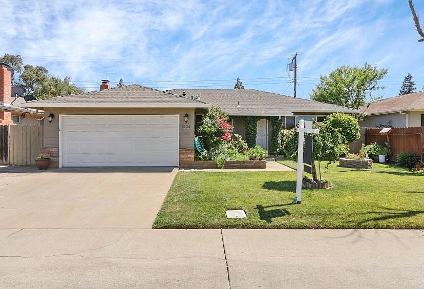 1st image of 2124 Corbin Ln