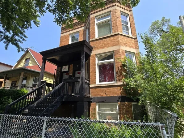 (undisclosed Address), Chicago, IL 60621