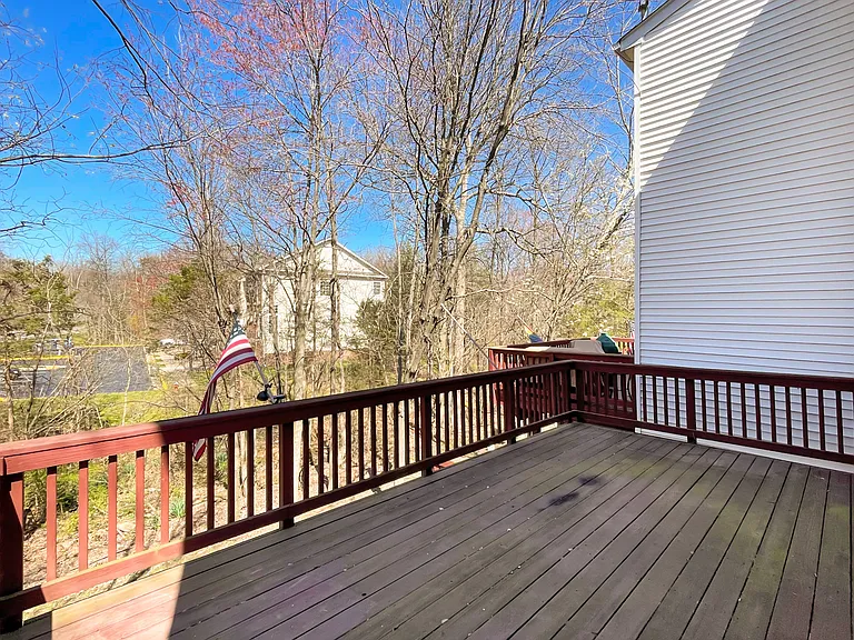 21510 Iredell Ter — Photo 45
