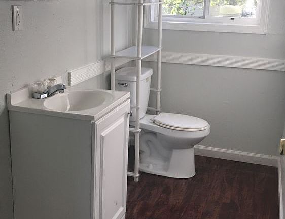 4th image of 6165 Cypress Dr
