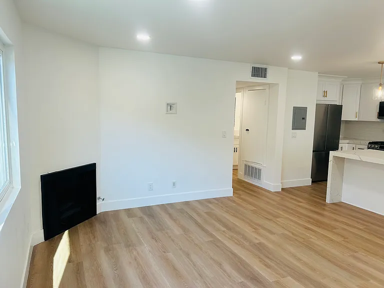 811 Alabama St #3 — Photo 7