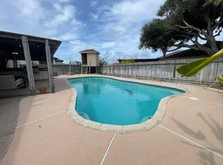 15829 Vincent Dr, Corpus Christi, TX 78418