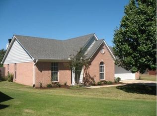 7433 Bridle Cv, Southaven, MS 38671