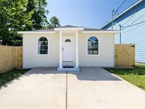 16859 W Juneau, Montgomery, TX 77316
