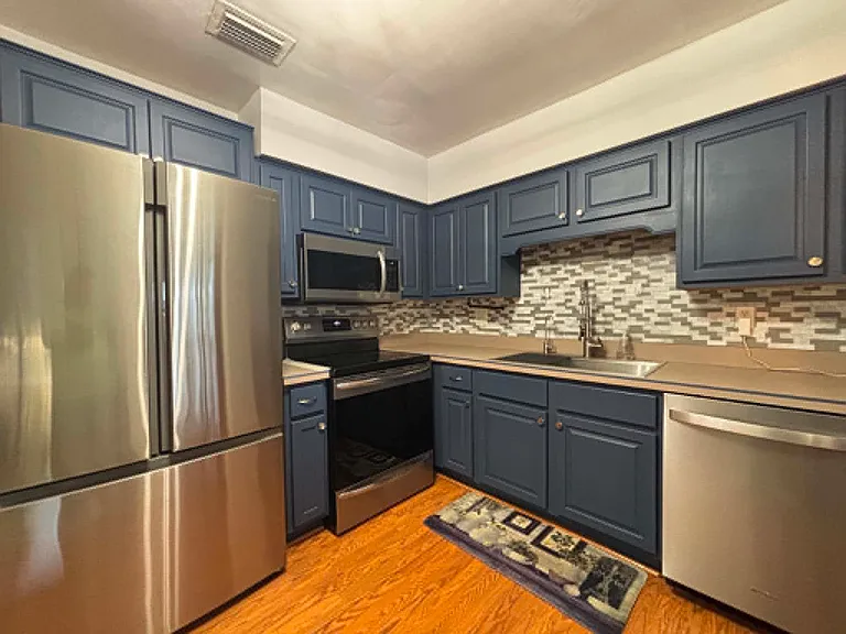 226 Palm Ave — Photo 17