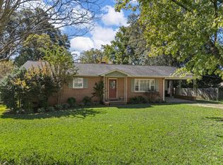 102 Duncan Heights Rd, Duncan, SC 29334