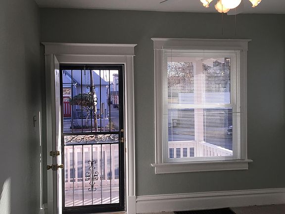 5th image of 723 E 23rd Ave