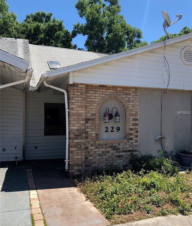 1st image of 229 Dovetail Ct