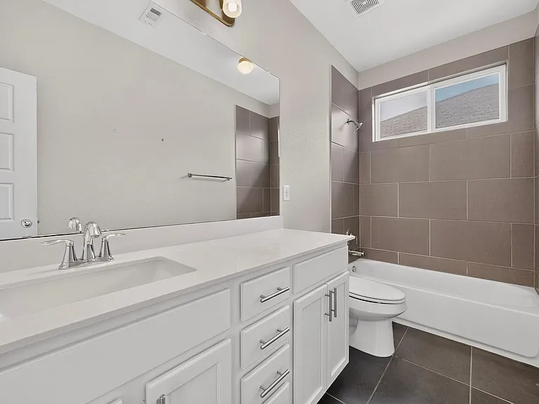 5915 Swayden Ln — Photo 31