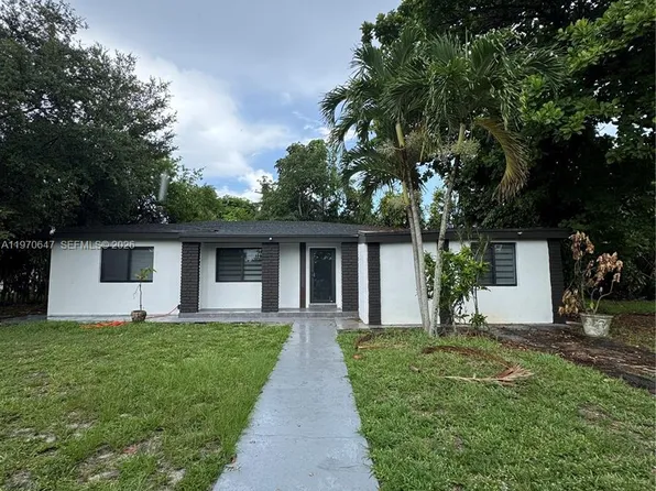 930 NE 163rd St, North Miami Beach, FL 33162
