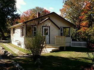 2 Leader St, Coventry, RI 02816