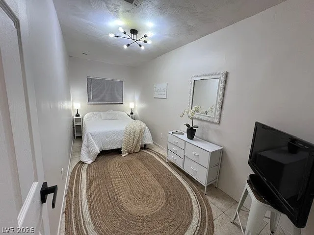 6213 Fairwood Ave — Photo 15