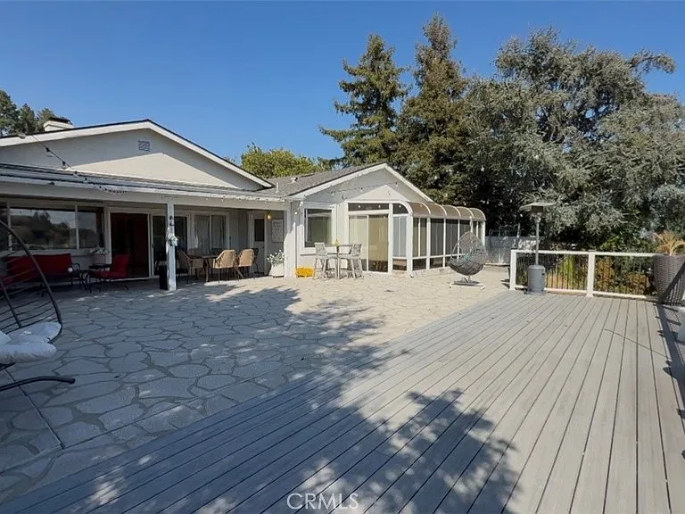 17608 Orna Dr — Photo 1