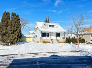 14400 Lithgow St, Dearborn, MI