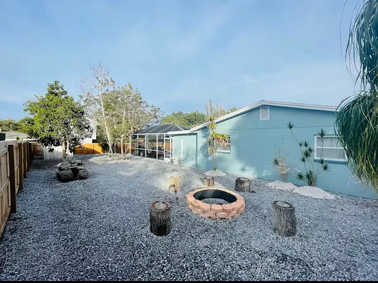 10940 Dorothy Ln — Photo 6