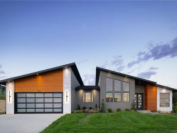 2150 NW Palisades Dr, Riverside, MO 64150