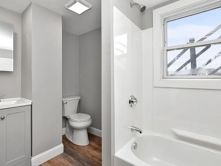 41 Edwards St #1 — Photo 8