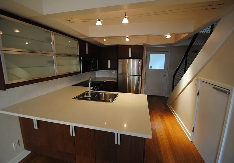 39 Etruria St #3 — Photo 4