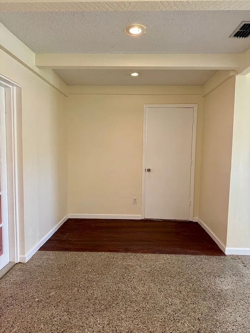 South Tampa Home — Photo 4