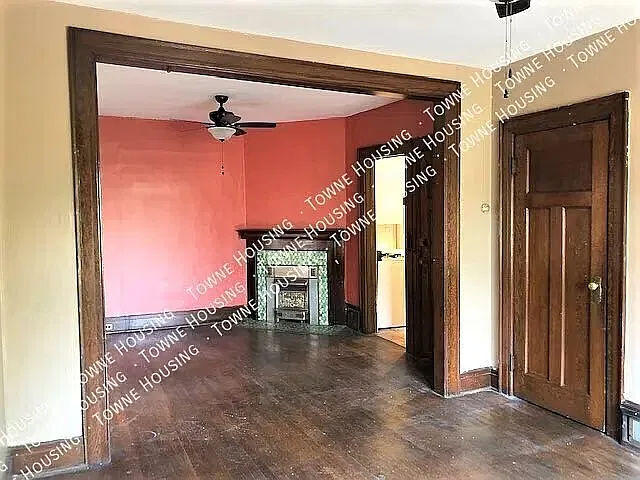 527 Massachusetts Ave upper — Photo 2