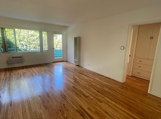 2232 N Beachwood Dr #4, Los Angeles, CA 90068