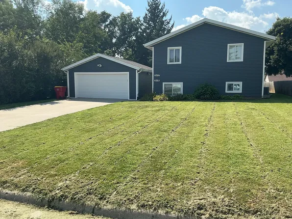 305 Abraham Dr, Ames, IA 50014