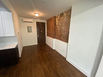 Rented by ERN Flats