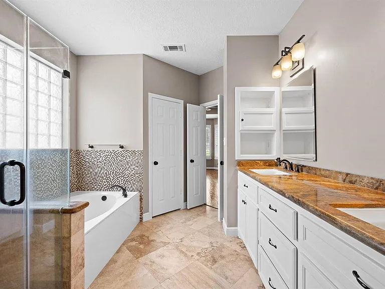 14343 Millstone Estates Ln — Photo 30