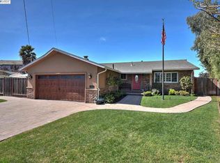 37401 Southwood Dr, Fremont, CA 94536