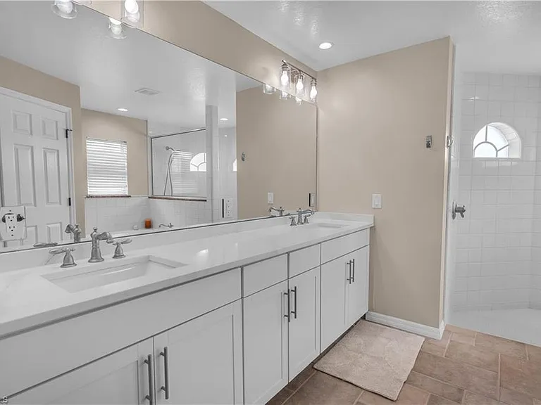 3142 SE 22nd Pl — Photo 19