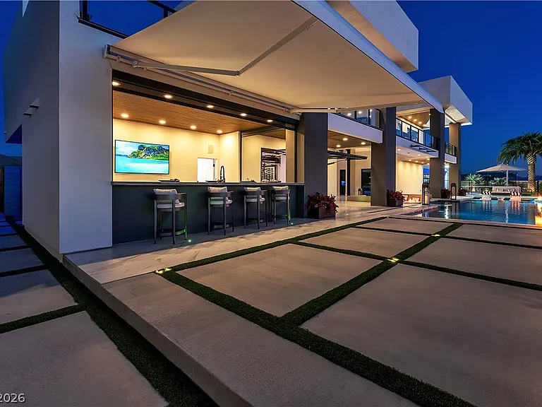 3266 S Spring Mountain Blvd — Photo 51
