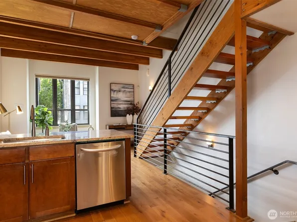 1521 N 80th Street, Seattle, WA 98103