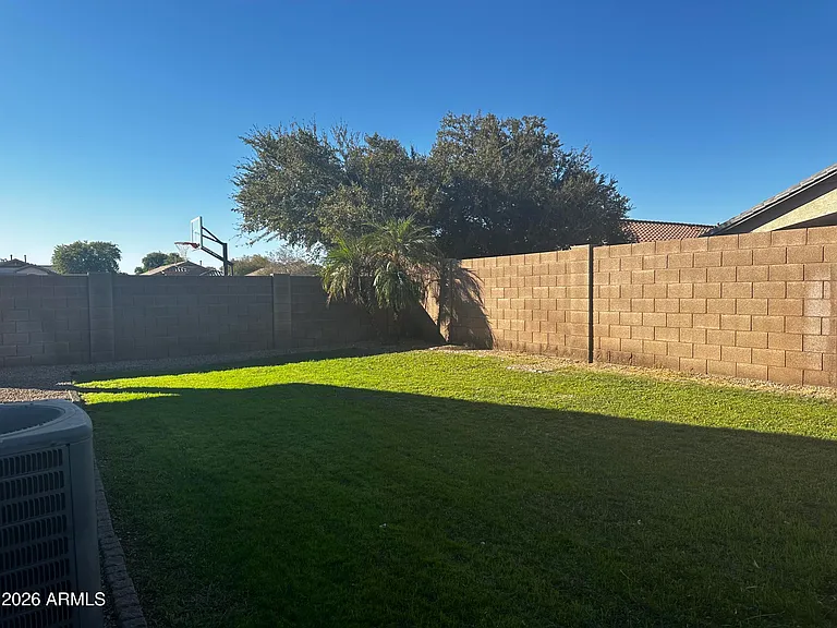 1618 E Angeline Ave — Photo 17