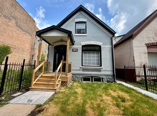 4326 W Washington Blvd, Chicago, IL 60624