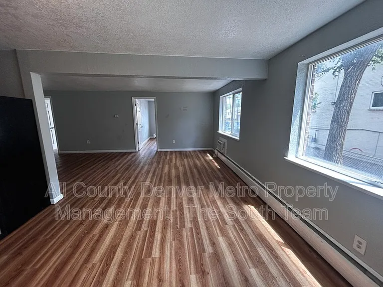 1720 Chester St #3 — Photo 1