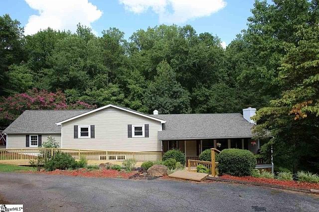 1st image of 330 Dellwood Dr
