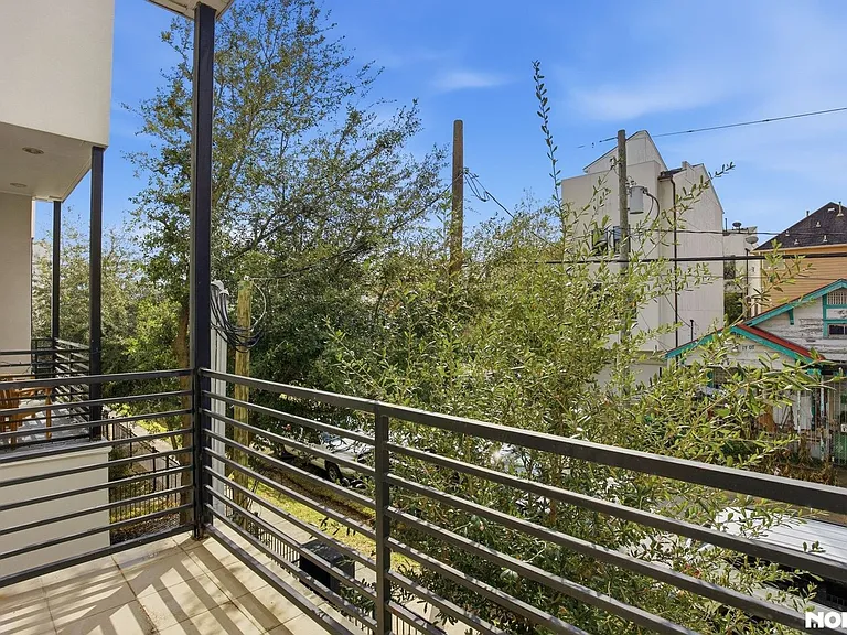 1706 Alamo St — Photo 31