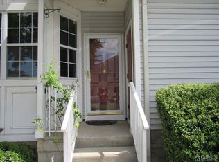 707 Blossom Cir, Dayton, NJ 08810
